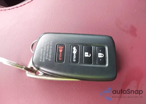 2023 Lexus Is 300 z USA, uszkodzony, nr VIN JTHCA1D28P5127702